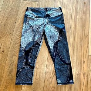 Printed 3/4 length leggings